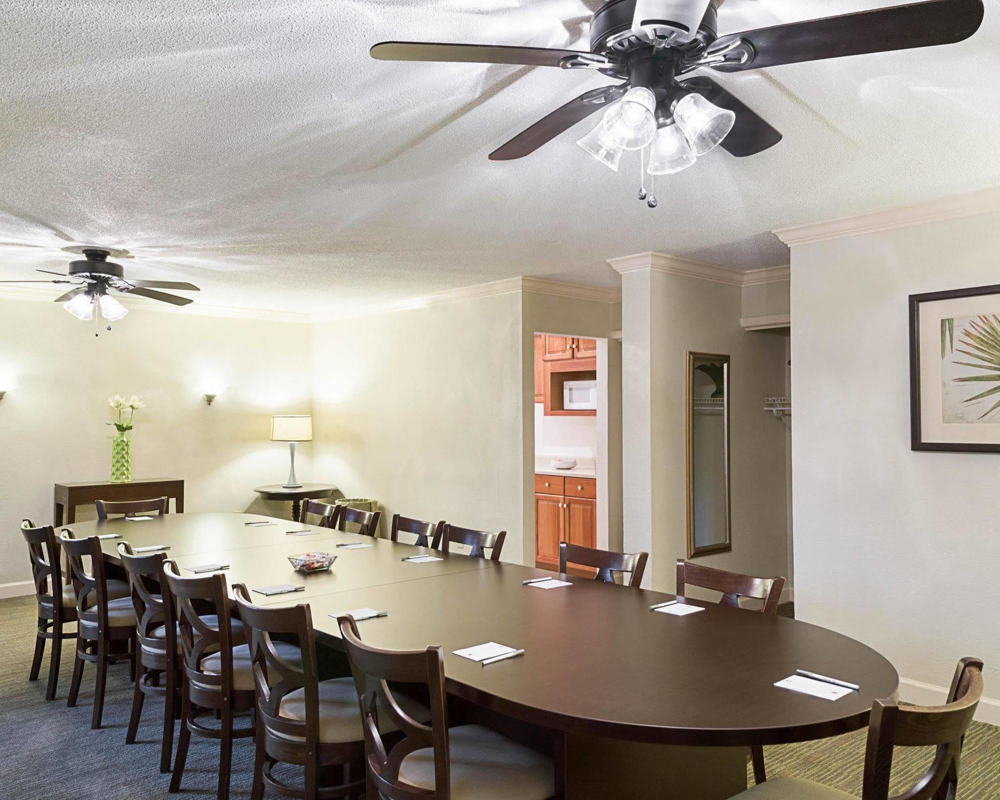 Courtyard By Marriott Covington / Mandeville Exterior photo